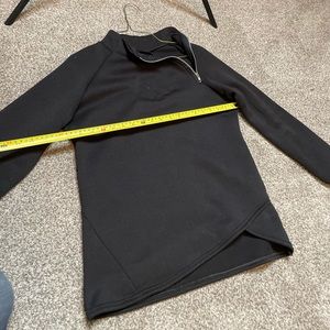 Long sleeve sweatshirt
